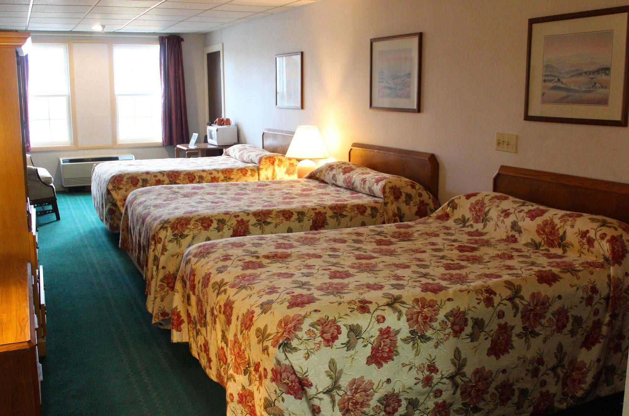 Anchorage Inn Берлингтон Экстерьер фото