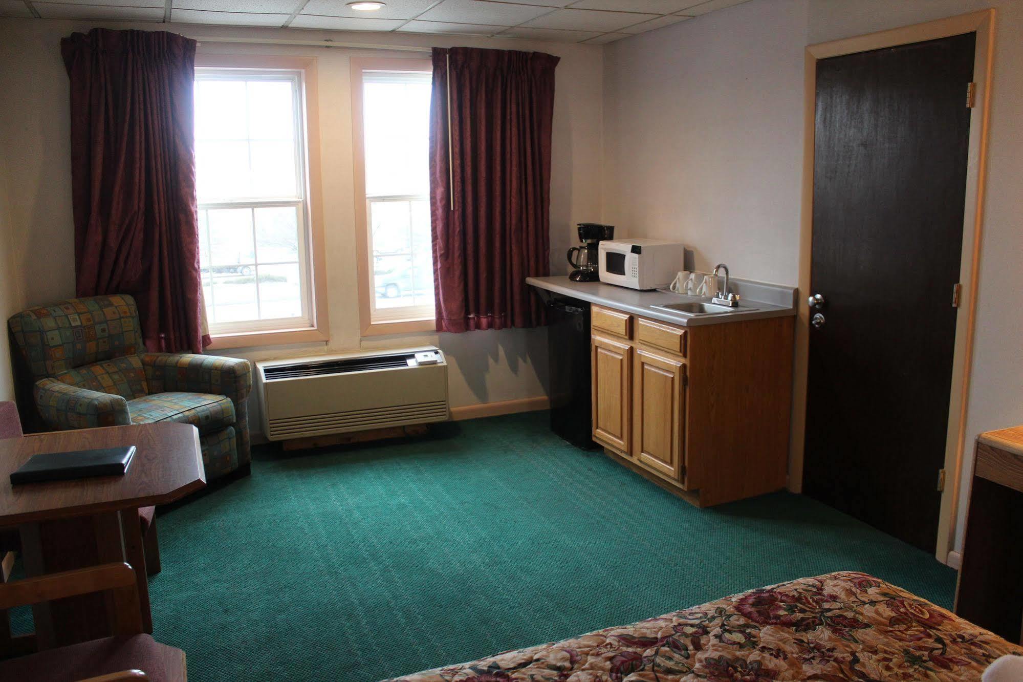 Anchorage Inn Берлингтон Экстерьер фото